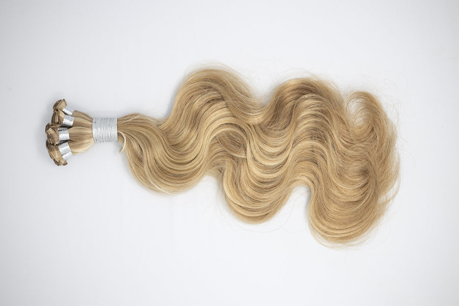 D10/16 | WAVY: Hand-Tied Weft Extensions – Bombshell Extension Co.