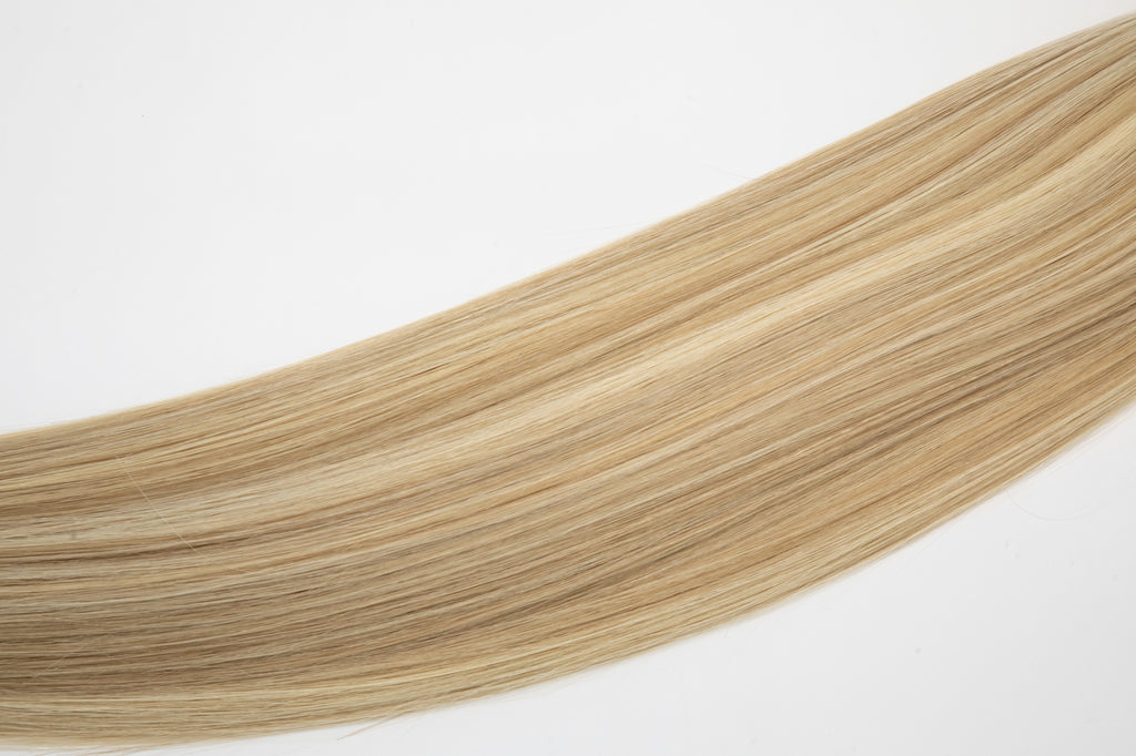 #R8/D18/22    |   Hand-Tied Weft Extensions